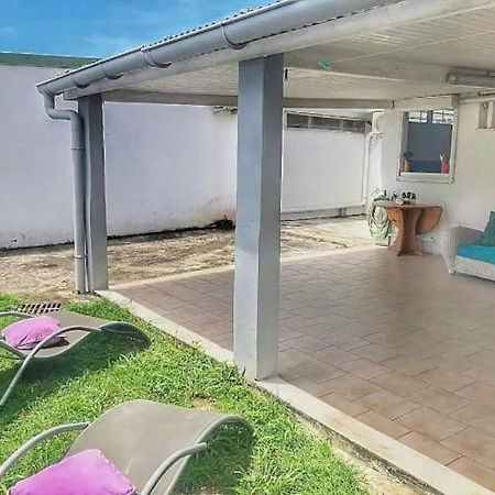 Malilia Beach A Sainte-Anne - Wifi -5 Min A Pied De La Plage Exterior photo